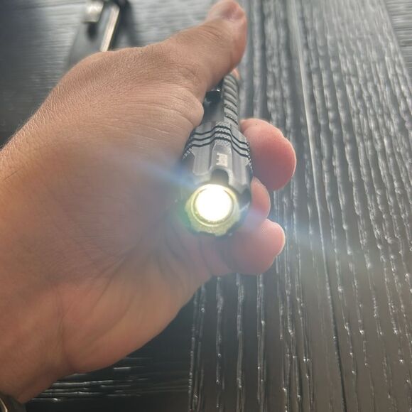 Bushnell Metal Flashlight - Picture 5 of 6